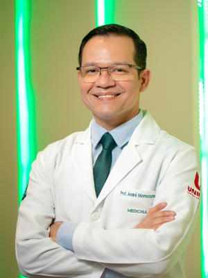 Dr. André Montezuma